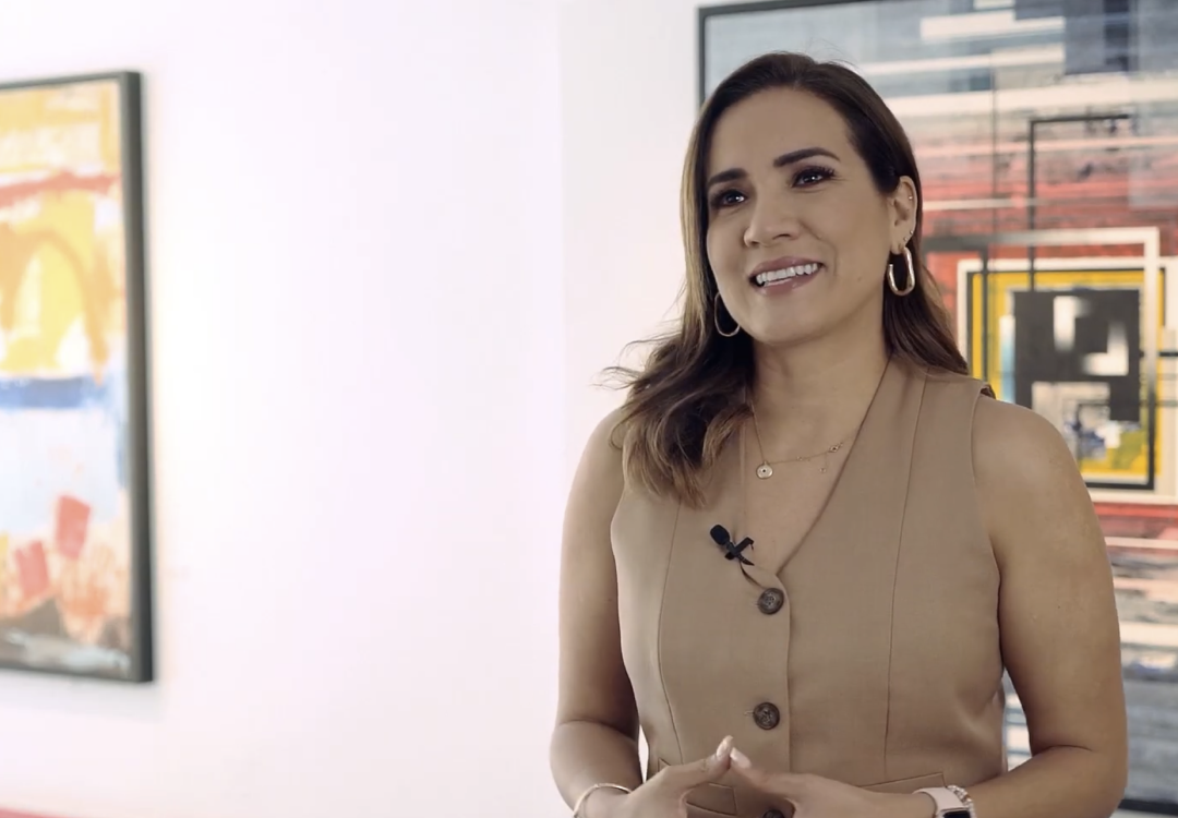 Alvina Ruiz